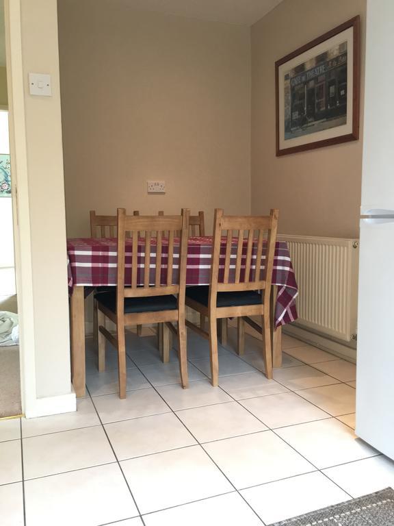 Fir Tree Cottage Chester Bagian luar foto